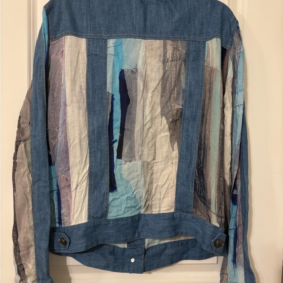 Artistic Blue Patchwork Denim Jacket for Women - Picture 4 of 8
